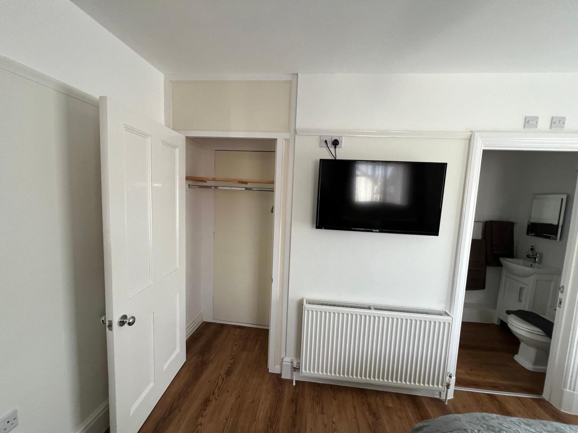 Large Family-Friendly 2Bd Glastonbury Retreat, Sleeps 5 Esterno foto