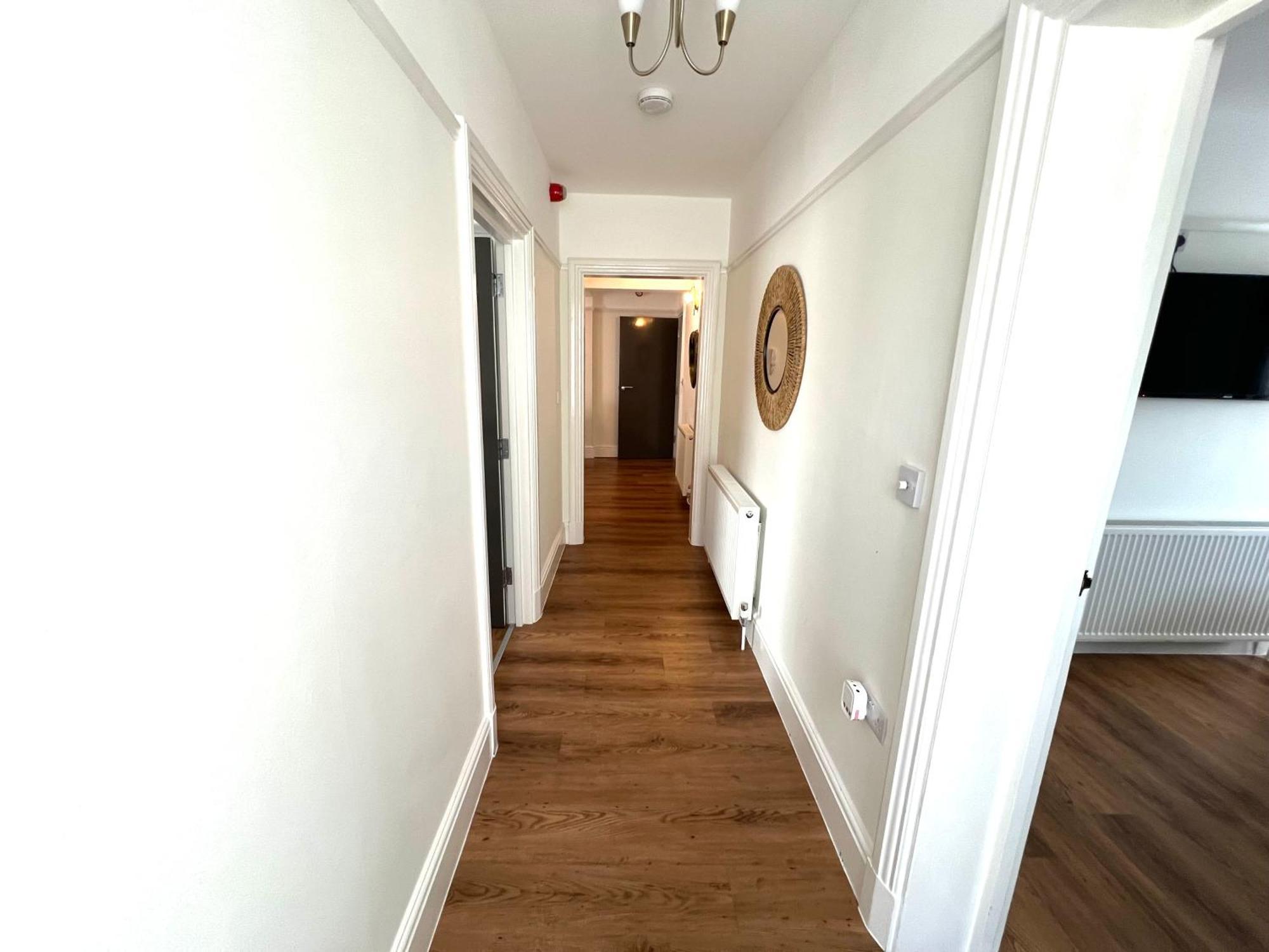 Large Family-Friendly 2Bd Glastonbury Retreat, Sleeps 5 Esterno foto