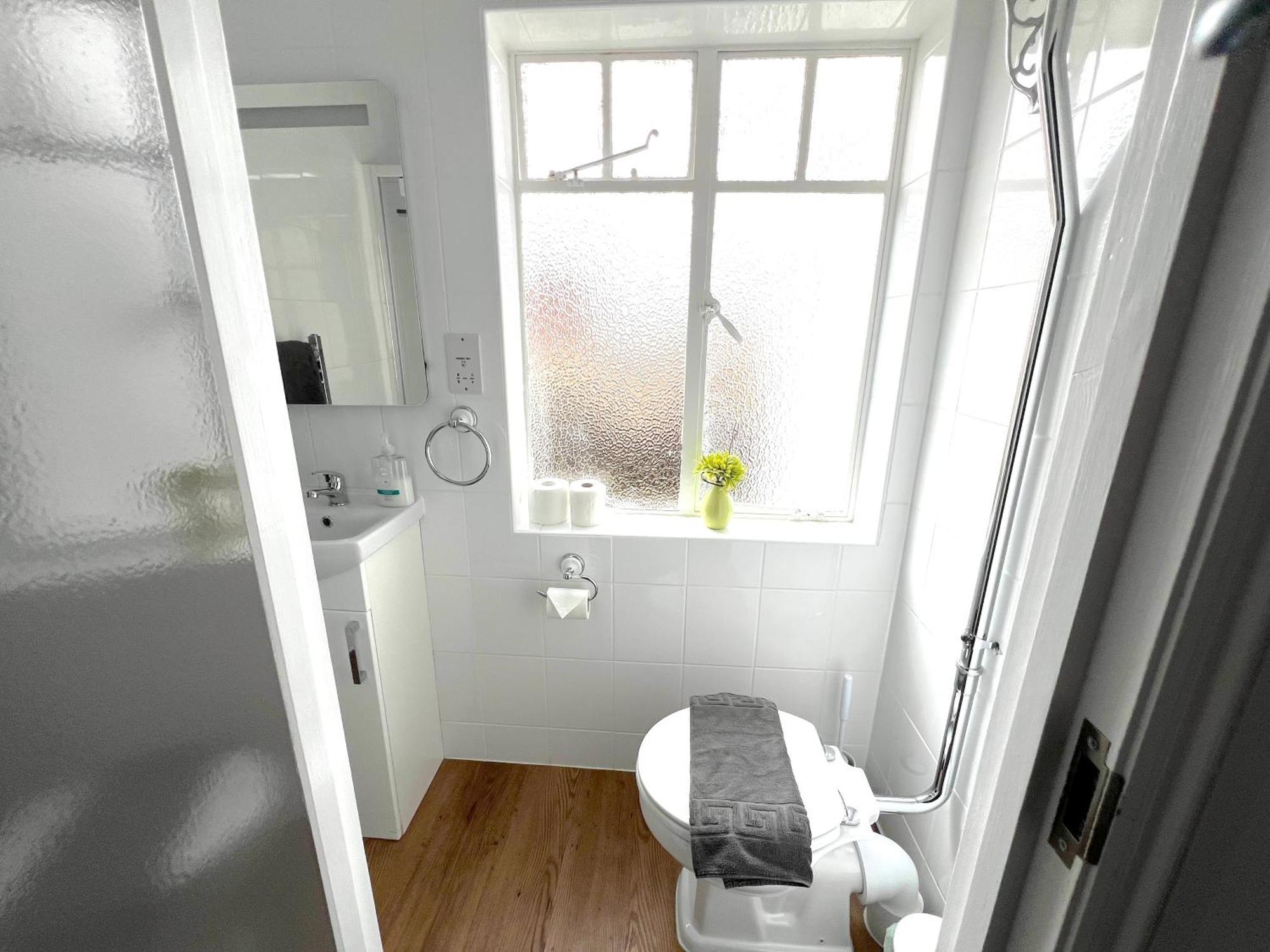 Large Family-Friendly 2Bd Glastonbury Retreat, Sleeps 5 Esterno foto